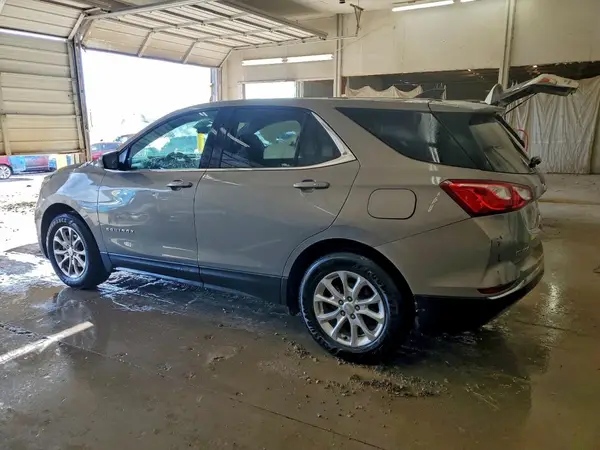 3GNAXJEV0JS554621 2018 CHEVROLET EQUINOX - Image 2