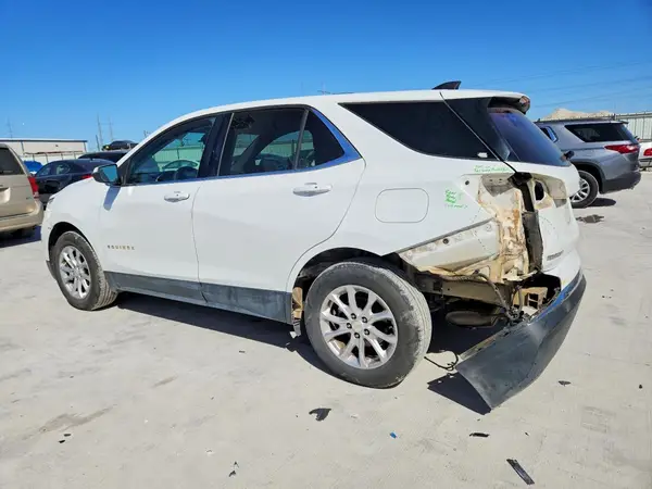 3GNAXJEV0JS557597 2018 CHEVROLET EQUINOX - Image 2