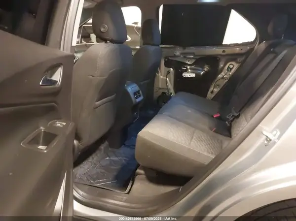 3GNAXJEV0JS602828 2018 CHEVROLET EQUINOX - Image 8