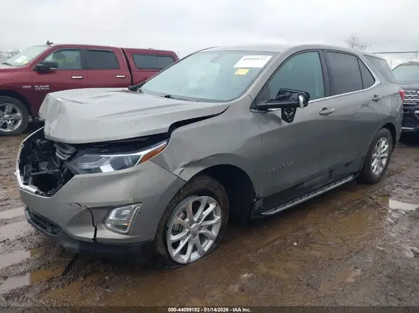 3GNAXJEV0JS608872 2018 CHEVROLET EQUINOX - Image 2