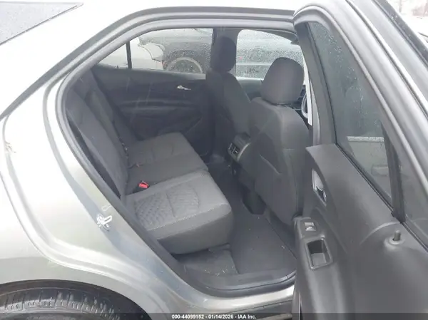 3GNAXJEV0JS608872 2018 CHEVROLET EQUINOX - Image 8