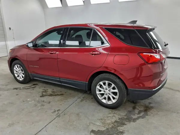 3GNAXJEV0JS611948 2018 CHEVROLET EQUINOX - Image 2