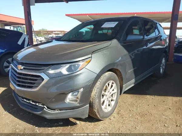 3GNAXJEV0JS628748 2018 CHEVROLET EQUINOX - Image 2