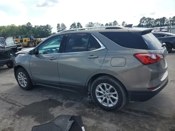 3GNAXJEV0JS632251 2018 CHEVROLET EQUINOX - Image 2