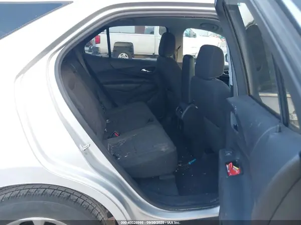 3GNAXJEV0JS639135 2018 CHEVROLET EQUINOX - Image 8