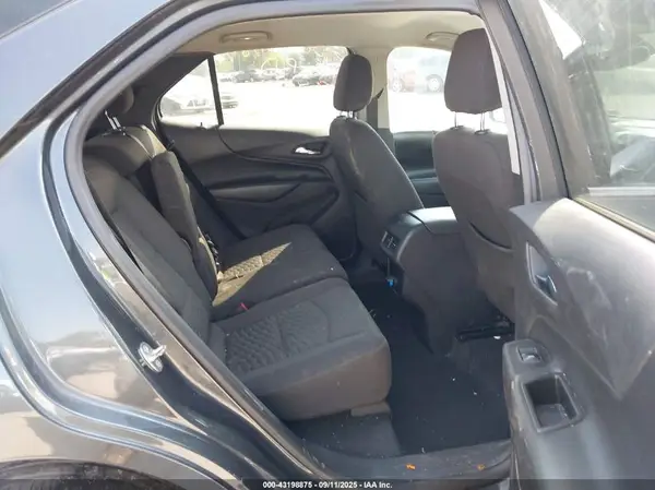 3GNAXJEV0JS641838 2018 CHEVROLET EQUINOX - Image 8