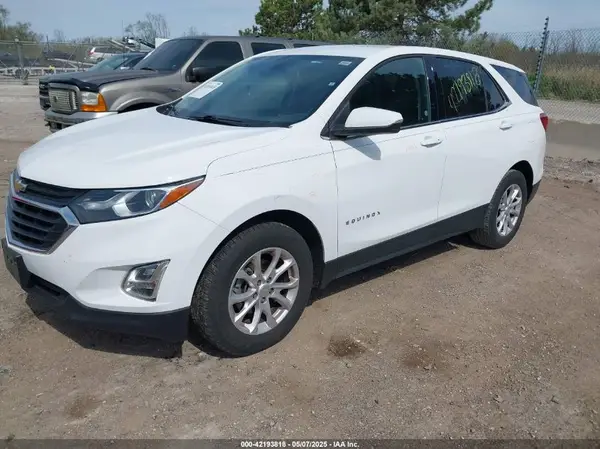 3GNAXJEV0JS648014 2018 CHEVROLET EQUINOX - Image 2