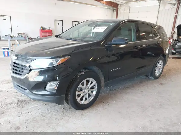 3GNAXJEV0KL335976 2019 CHEVROLET EQUINOX - Image 2