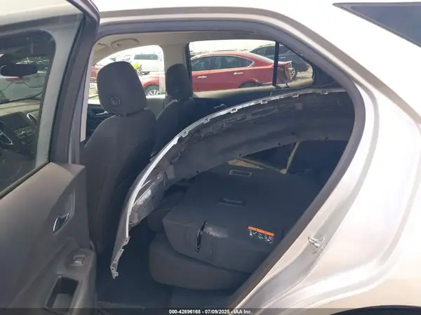 3GNAXJEV0MS161027 2021 CHEVROLET EQUINOX - Image 8