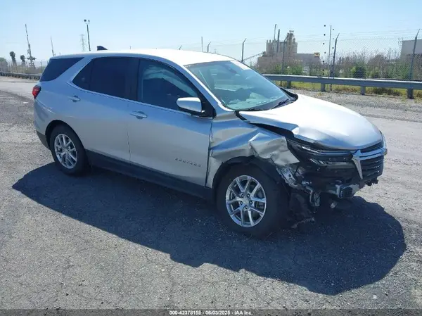 3GNAXJEV0NL225353 2022 CHEVROLET EQUINOX - Image 1