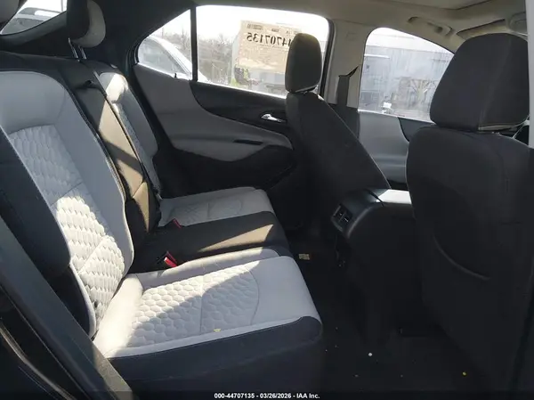 3GNAXJEV1JL135543 2018 CHEVROLET EQUINOX - Image 8