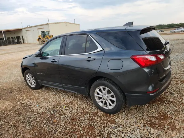 3GNAXJEV1JL269548 2018 CHEVROLET EQUINOX - Image 2