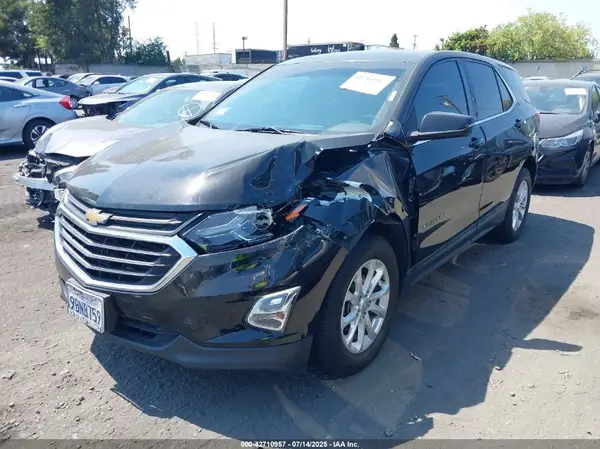3GNAXJEV1JL310406 2018 CHEVROLET EQUINOX - Image 2