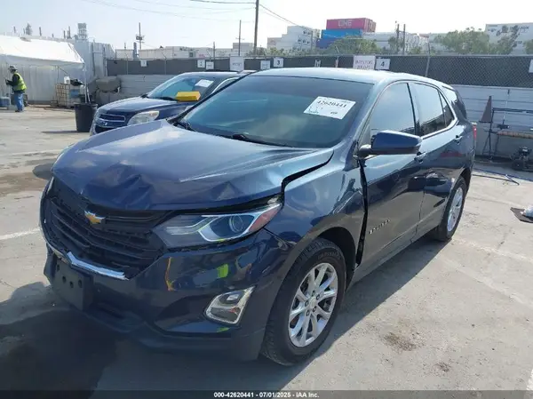 3GNAXJEV1JS503998 2018 CHEVROLET EQUINOX - Image 2