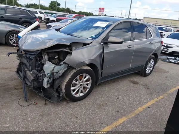 3GNAXJEV1JS527895 2018 CHEVROLET EQUINOX - Image 2