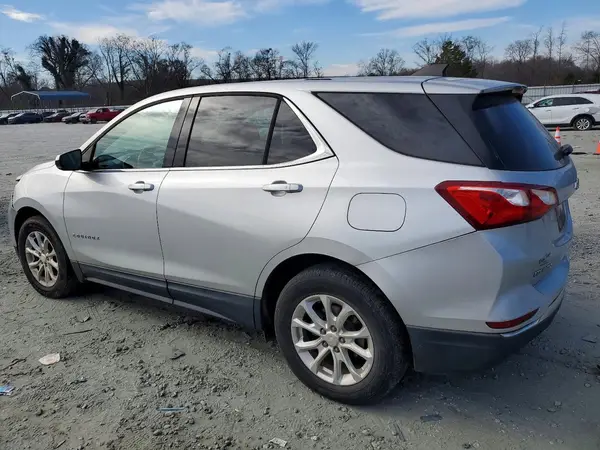 3GNAXJEV1JS540873 2018 CHEVROLET EQUINOX - Image 2
