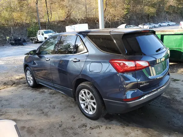 3GNAXJEV1JS557818 2018 CHEVROLET EQUINOX - Image 2