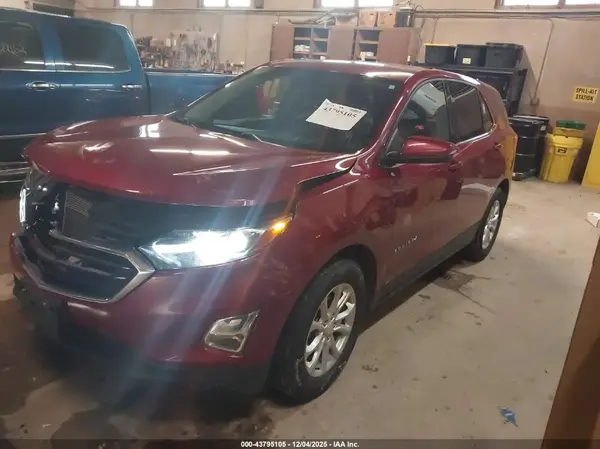 3GNAXJEV1JS558371 2018 CHEVROLET EQUINOX - Image 2