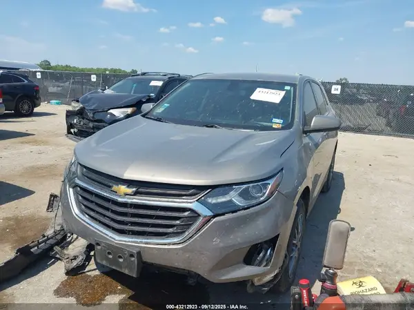 3GNAXJEV1JS566275 2018 CHEVROLET EQUINOX - Image 2