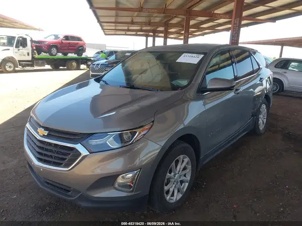 3GNAXJEV1JS576336 2018 CHEVROLET EQUINOX - Image 2