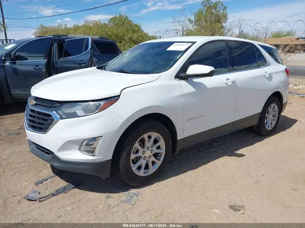 3GNAXJEV1JS576479 2018 CHEVROLET EQUINOX - Image 2