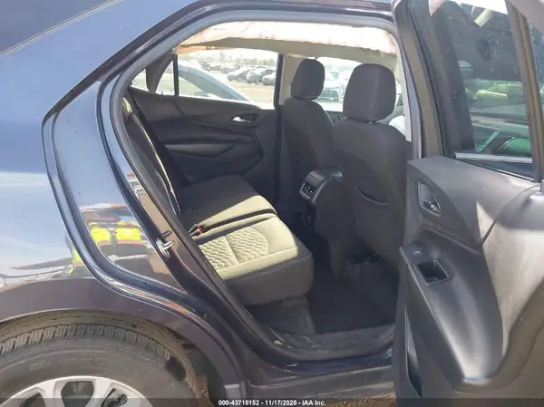 3GNAXJEV1JS577440 2018 CHEVROLET EQUINOX - Image 8