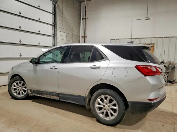 3GNAXJEV1JS586137 2018 CHEVROLET EQUINOX - Image 2