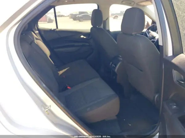 3GNAXJEV1JS586512 2018 CHEVROLET EQUINOX - Image 8