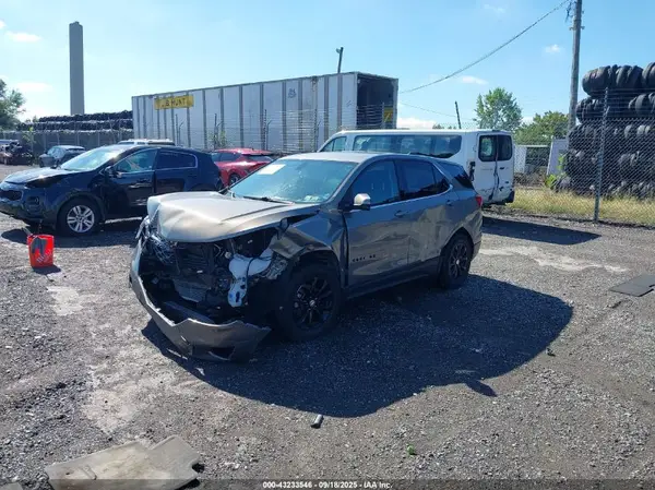 3GNAXJEV1JS587630 2018 CHEVROLET EQUINOX - Image 2