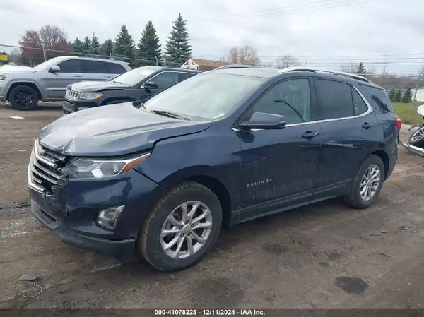 3GNAXJEV1JS588597 2018 CHEVROLET EQUINOX - Image 2