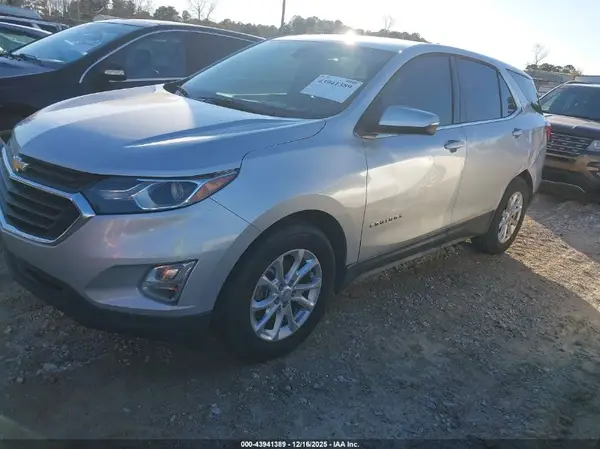 3GNAXJEV1JS596019 2018 CHEVROLET EQUINOX - Image 2