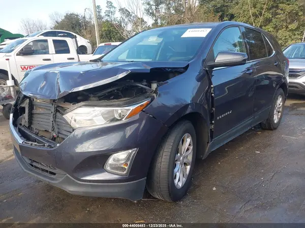 3GNAXJEV1JS621422 2018 CHEVROLET EQUINOX - Image 2