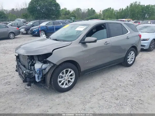 3GNAXJEV1JS638608 2018 CHEVROLET EQUINOX - Image 2