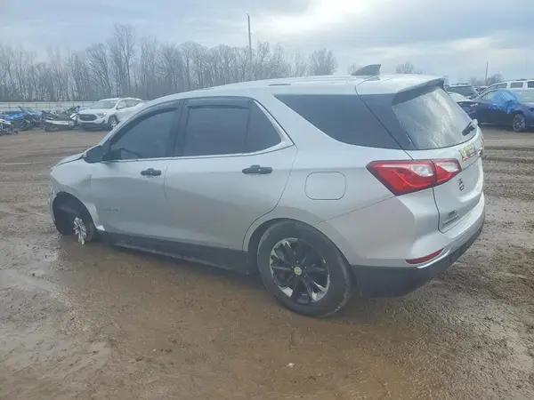 3GNAXJEV1KL303635 2019 CHEVROLET EQUINOX - Image 2