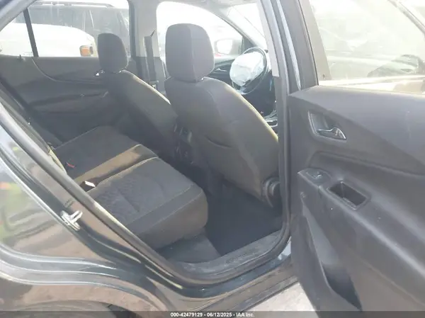 3GNAXJEV1KS649710 2019 CHEVROLET EQUINOX - Image 8