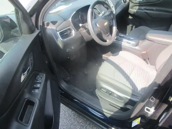 3GNAXJEV1LS729395 2020 CHEVROLET EQUINOX - Image 1