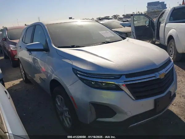 3GNAXJEV1NL224468 2022 CHEVROLET EQUINOX - Image 1