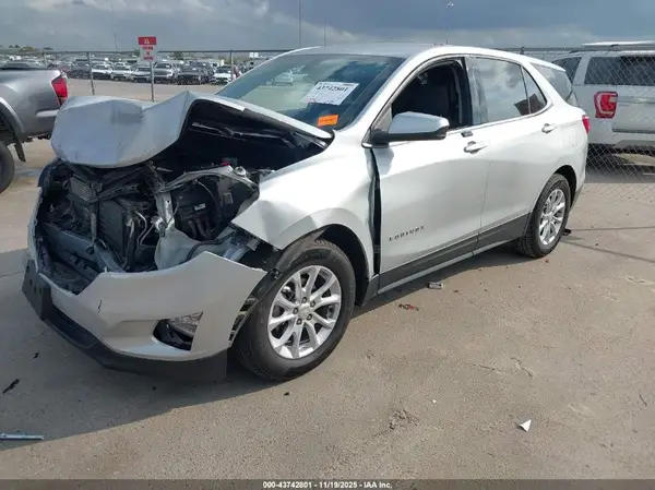 3GNAXJEV2JL100719 2018 CHEVROLET EQUINOX - Image 2