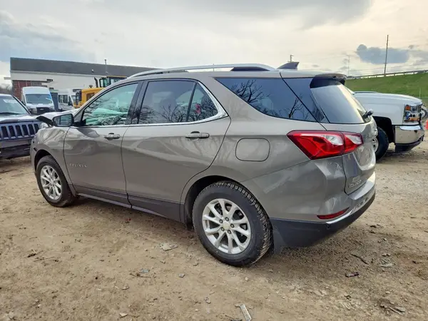3GNAXJEV2JL105029 2018 CHEVROLET EQUINOX - Image 2