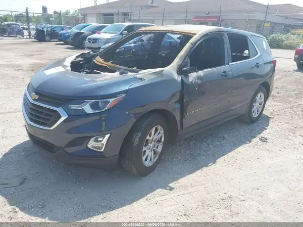 3GNAXJEV2JS529526 2018 CHEVROLET EQUINOX - Image 2