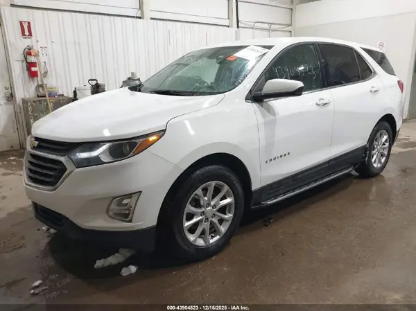 3GNAXJEV2JS540543 2018 CHEVROLET EQUINOX - Image 2