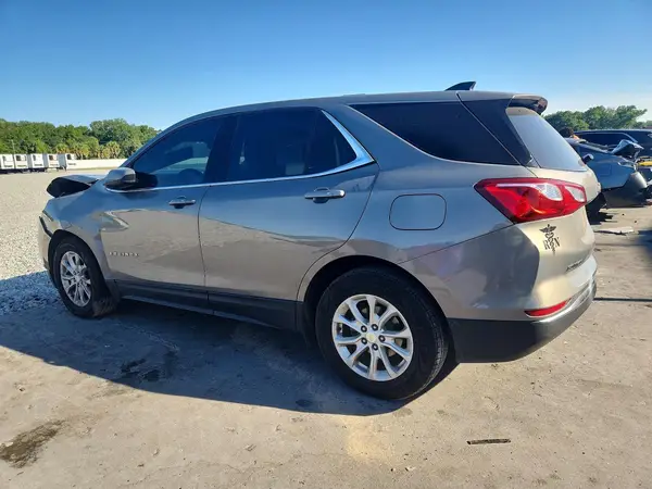 3GNAXJEV2JS540607 2018 CHEVROLET EQUINOX - Image 2