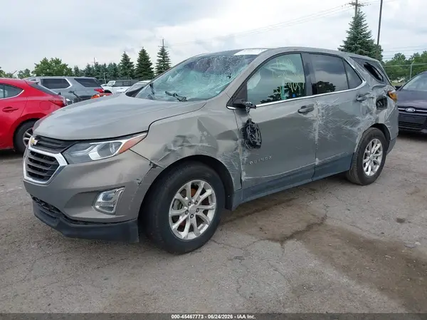 3GNAXJEV2JS544057 2018 CHEVROLET EQUINOX - Image 2