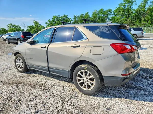 3GNAXJEV2JS549145 2018 CHEVROLET EQUINOX - Image 2