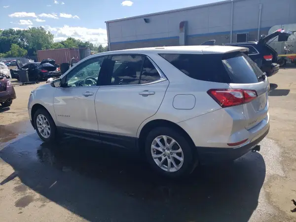 3GNAXJEV2JS554281 2018 CHEVROLET EQUINOX - Image 2