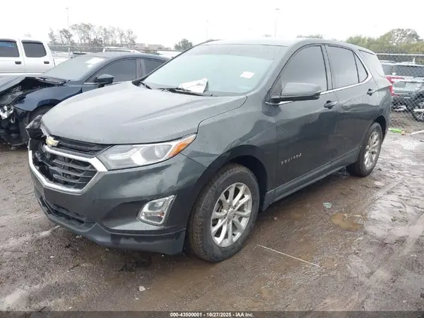3GNAXJEV2JS557035 2018 CHEVROLET EQUINOX - Image 2