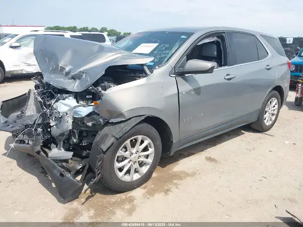 3GNAXJEV2JS576720 2018 CHEVROLET EQUINOX - Image 2