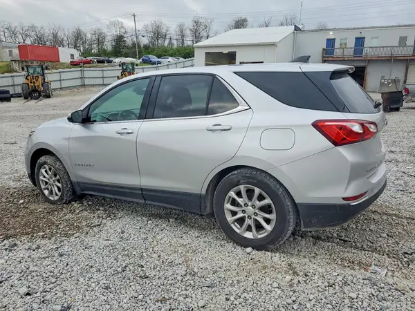 3GNAXJEV2JS584753 2018 CHEVROLET EQUINOX - Image 2