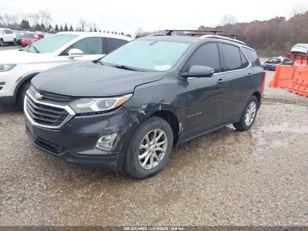 3GNAXJEV2JS584980 2018 CHEVROLET EQUINOX - Image 2