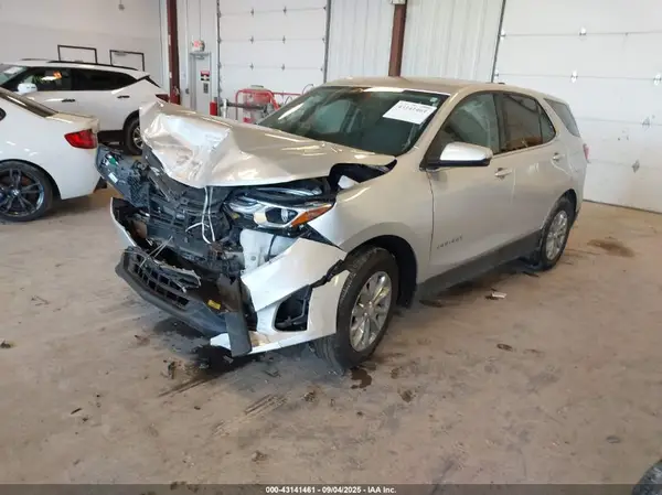 3GNAXJEV2JS645454 2018 CHEVROLET EQUINOX - Image 2